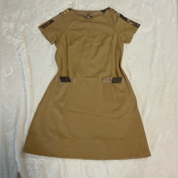 Burberry Tan Mini Dress with Pocket Accents - Picture 1 of 10